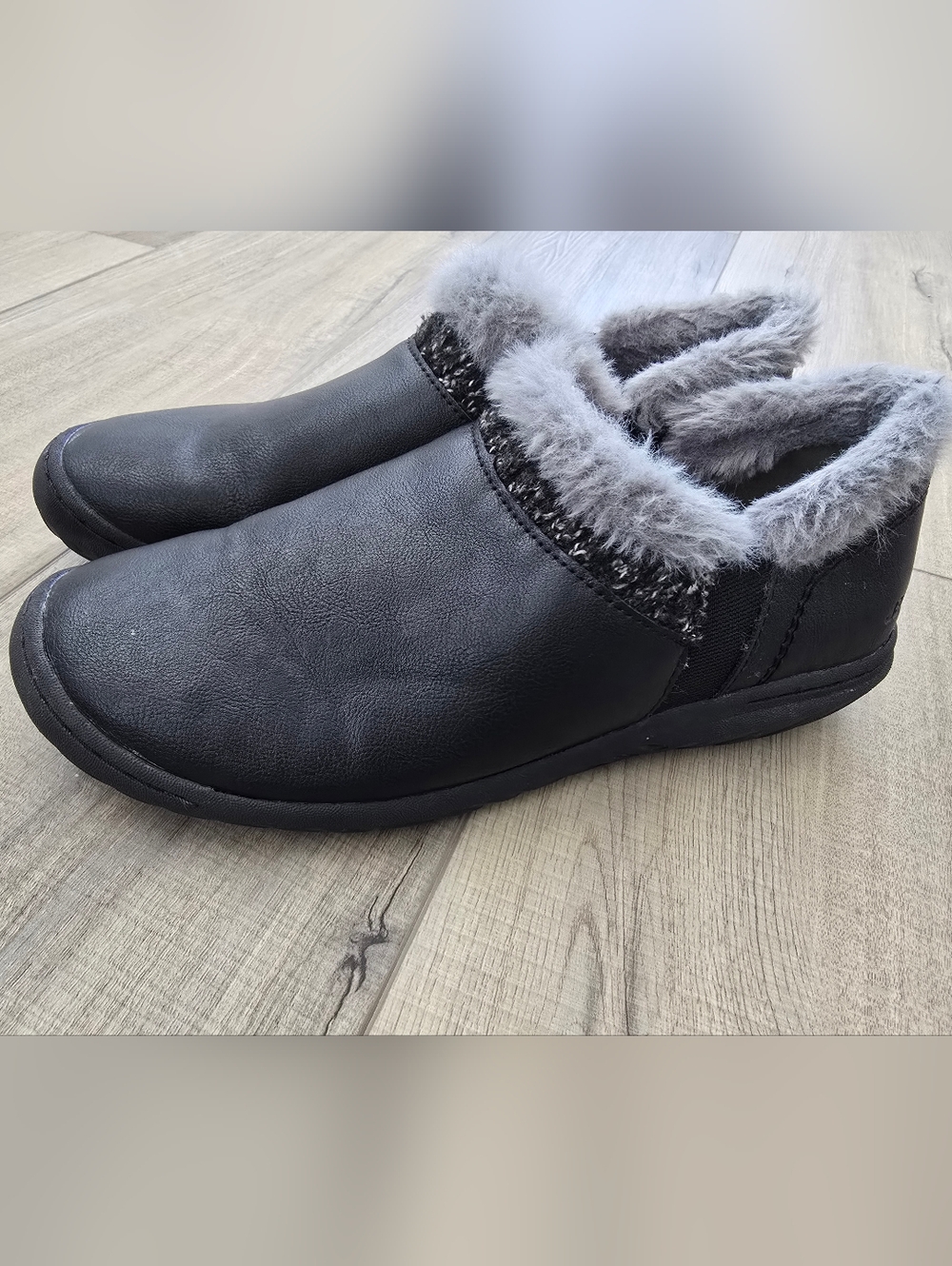 Womens JBU by Jambu Slip-ons